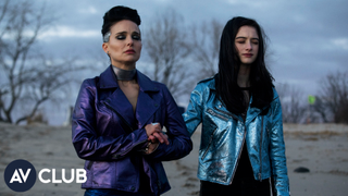 Natalie Portman and Raffey Cassidy on singing, screaming, and <em></em>crying for <i>Vox Lux</i><em></em>